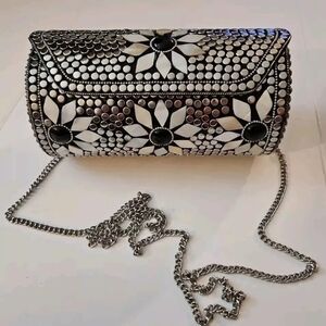Unique Antik Kraft Mother of Pearl Cylinder Metal Clutch/Crossbody